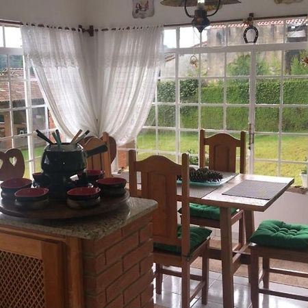 Casa Das Glicinias Perto Do Centro Βίλα Monte Verde  Εξωτερικό φωτογραφία