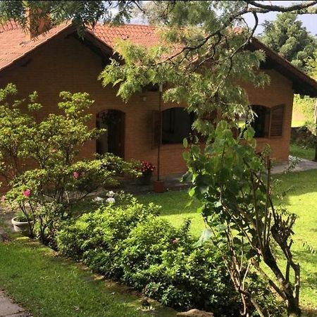 Casa Das Glicinias Perto Do Centro Βίλα Monte Verde  Εξωτερικό φωτογραφία